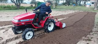 Minitractor tractor pequeño YANMAR Ke3