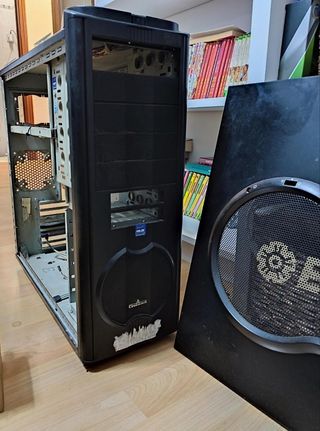 Gran torre PC ENERMAX Uber Chakra