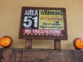 Luces pista aeropuerto área 51