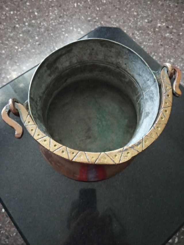 CALDERO DE COBRE MUY ANTIGUO