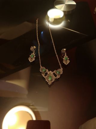 GARGANTILLA Y PENDIENTES DE PLATA