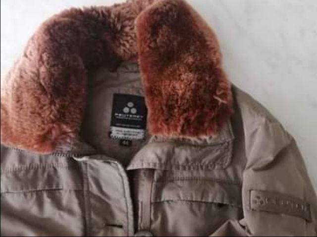 Peuterey giacca tenuta benissimo