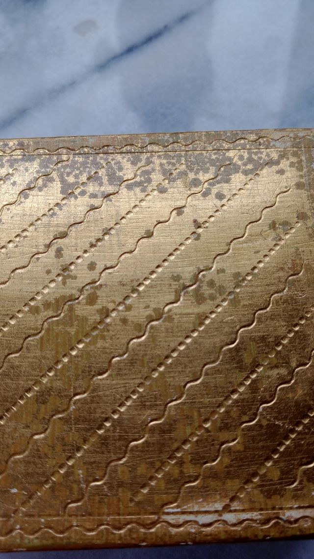 Cofanetto portagioielli vintage in legno dipinto