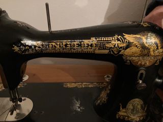Máquina de coser antigua Singer