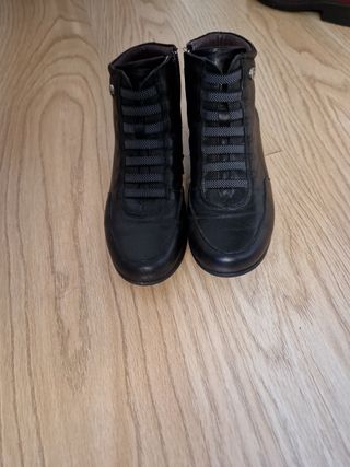 Botines negros