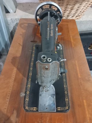 Máquina de coser
