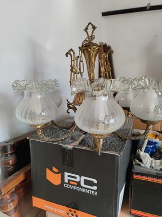 Lámpara antigua salón 