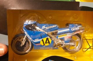 Suzuki RGB 500 - 1982 - Franco Uncini