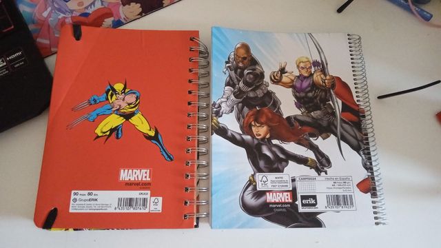 2 libretas marvel
