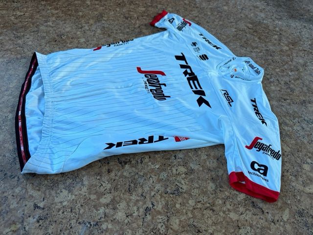 maillot trek segafredo zanetti - sportful 2017