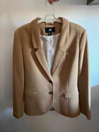 Chaqueta HyM