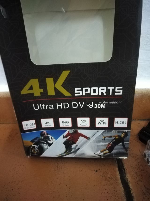 Camara deportiva tipo GoPro