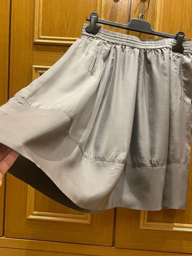 Falda gris seda CALVIN KLEIN NUEVA