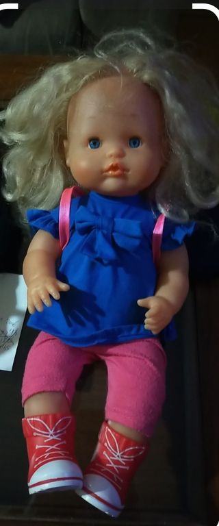 MUÑECA FAMOSA NENUCO