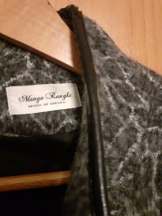 Abrigo  lana  100%  IMPECABLE leopardo gris