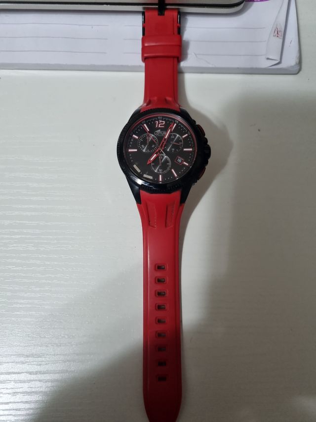 Reloj Lotus