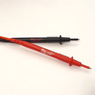 Pinza amperometrica Milwakee 2235-40 CAT III 600V