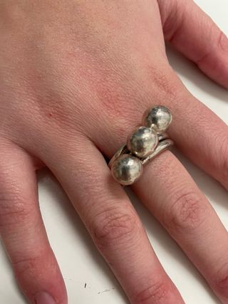 anillos uno de 50