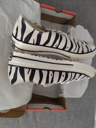 Converse Chuck Taylor Zebra print