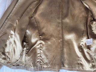 Chaqueta de piel (talla 42)