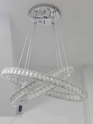 LAMPADA LED con 2 luci e telecomando.