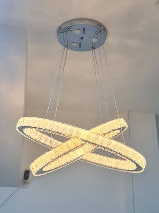 LAMPADA LED con 2 luci e telecomando.