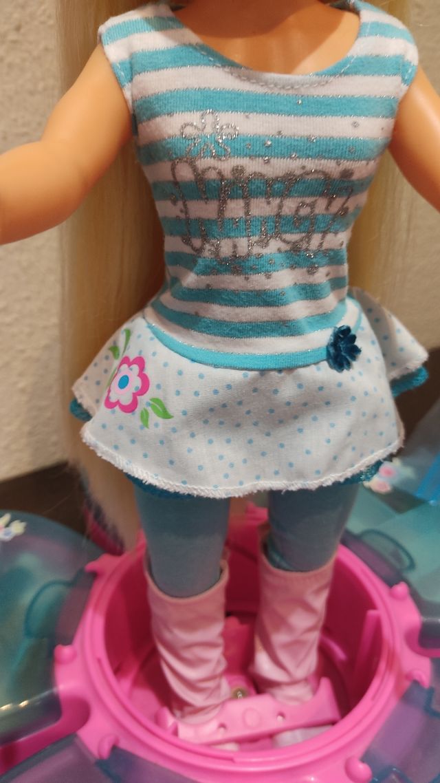 Muñeca Nancy Peinados Mágicos 