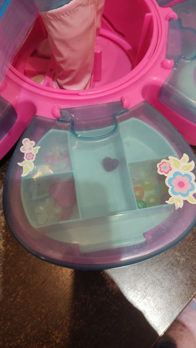 Muñeca Nancy Peinados Mágicos 