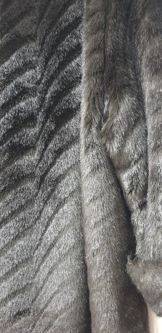 Abrigo de piel Ecologico