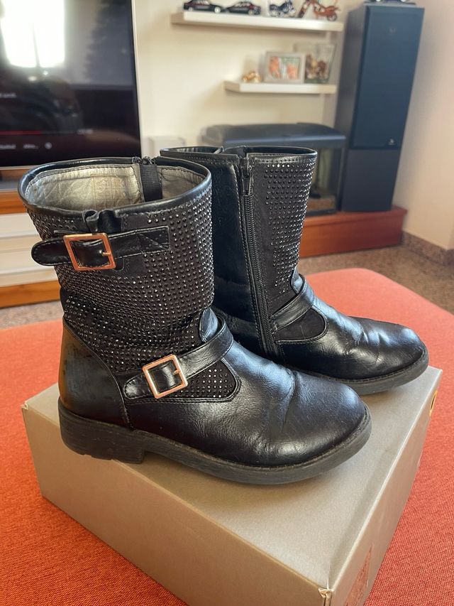 scarpa stivaletto 36 marca asso