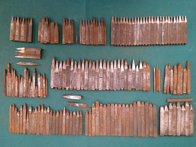 170 GRANATES O MARCADORES DE GOLPE