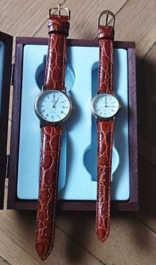 Dos relojes de pulsera Pertegaz