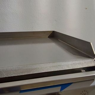 Plancha de Acero Eléctrica 70 cm ¡GANGA!