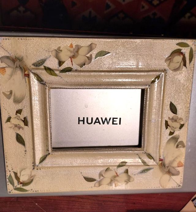 specchio con cornice decoupage