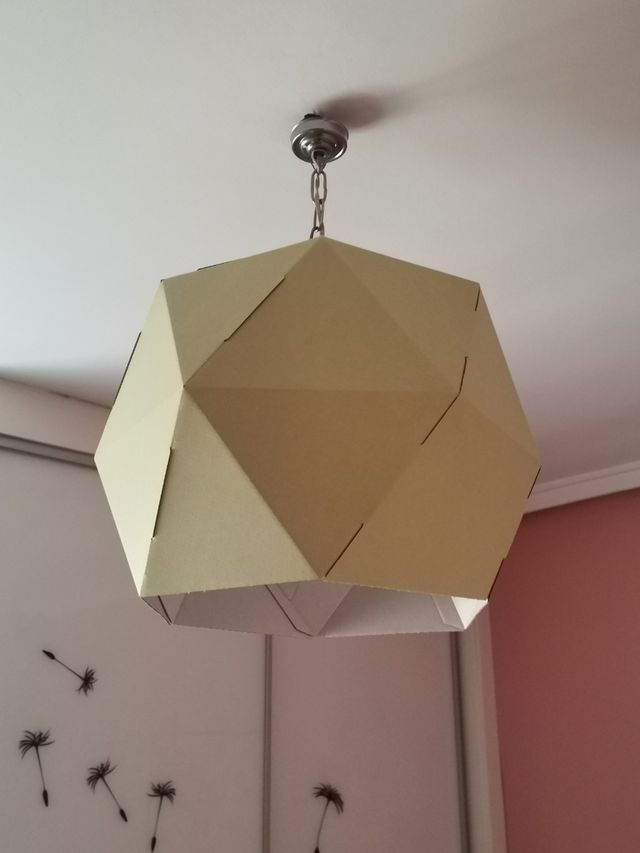 Lámpara suspendida origami