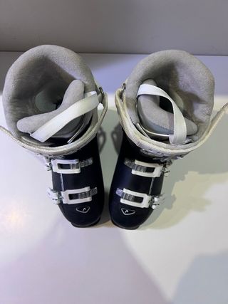 botas de esqui - negras y blancas