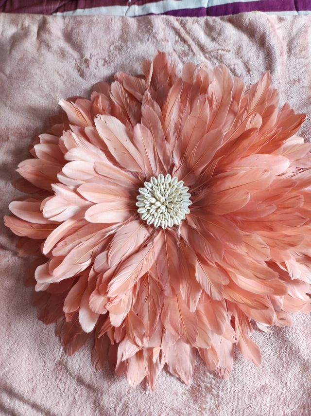 JUJUHAT ARTESANAL DECORACIÓN PLUMAS