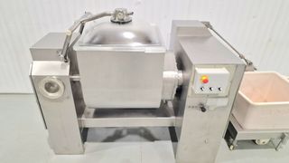 AMASADORA CON VACIO Y ELEVADOR CATO 300 L REF 1894