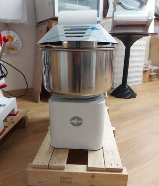 AMASADORA ESPIRAL. EVO 20  LITROS