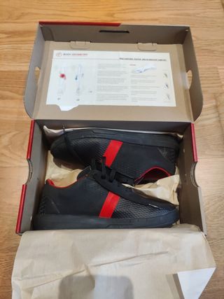 zapatillas Specialized Skitch, talla 39 eu