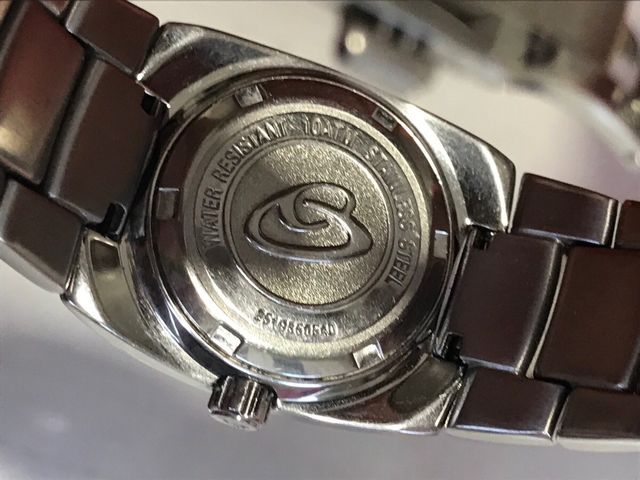 Reloj de cuarzo de mujer