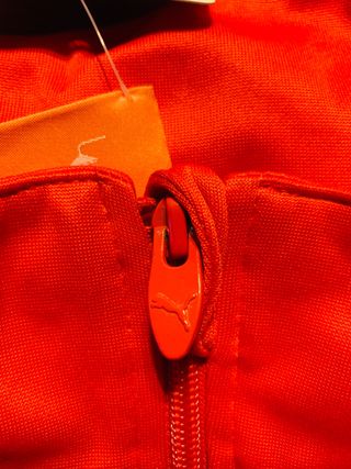 chaqueta fútbol Puma rojo