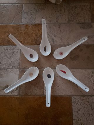 Cucchiai da finger food ( ceramica)