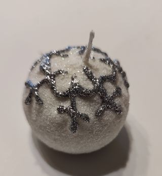 Candela natalizia con pupazzo di neve in ceramica