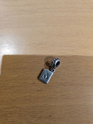 Charm Pasaporte Pandora