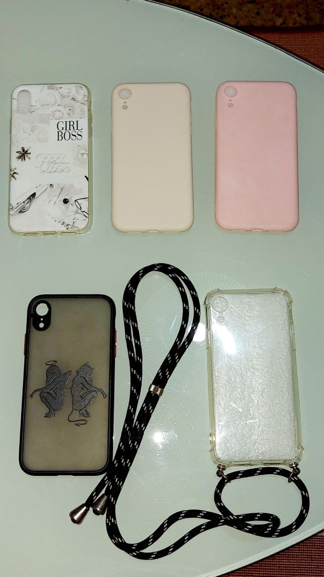 5 fundas IPhone XR
