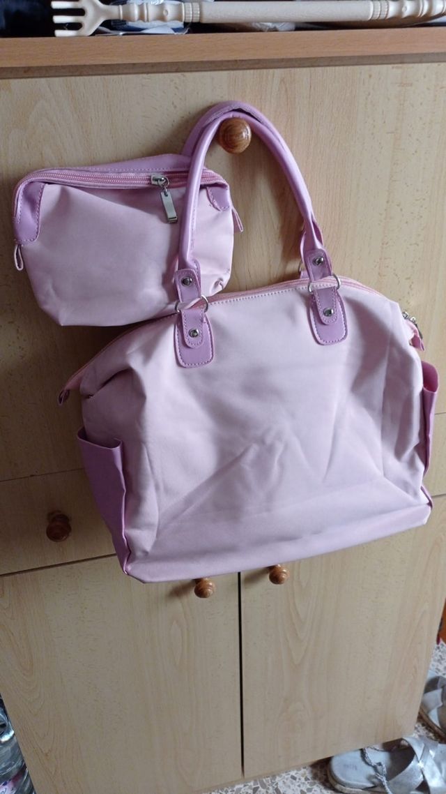 Bolso y neceser Nuevos