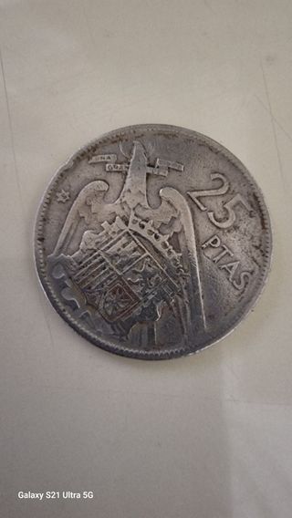 25 pesetas de 1957