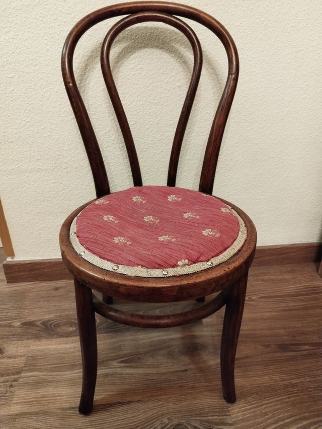 Silla Bentwood.