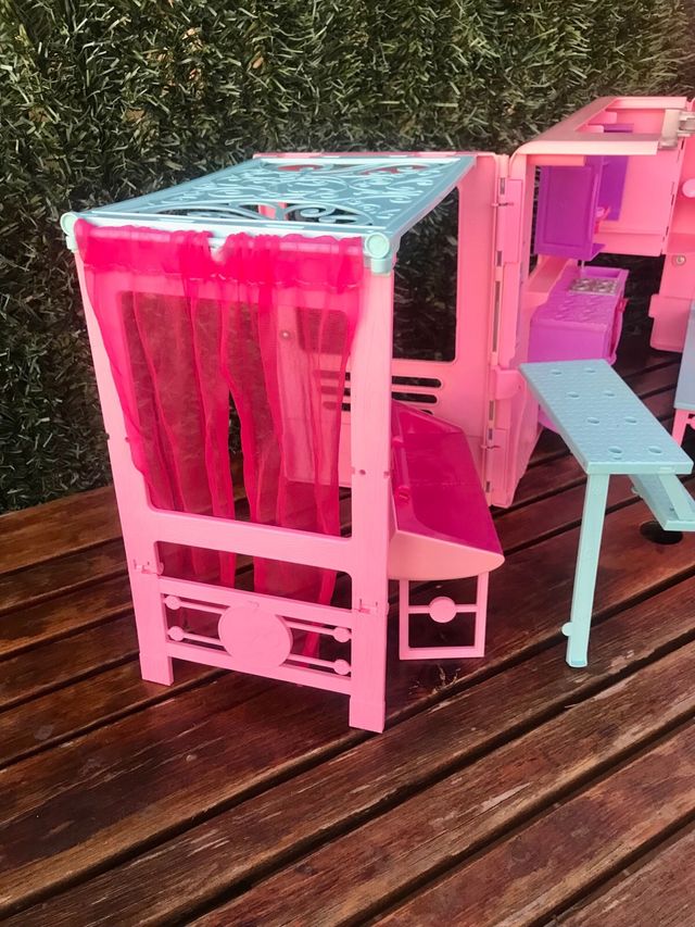 Autocaravana Barbie